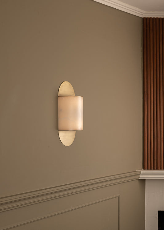 Pilolo Wall Lamp – Champagne Brass
