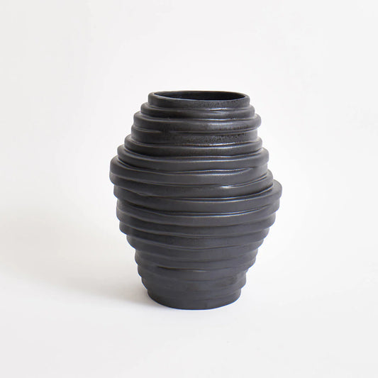 Alfonso Vase – Handmade Stoneware
