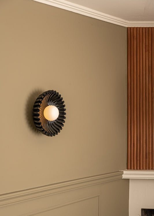Ostro Wall Lamp - Ceramic