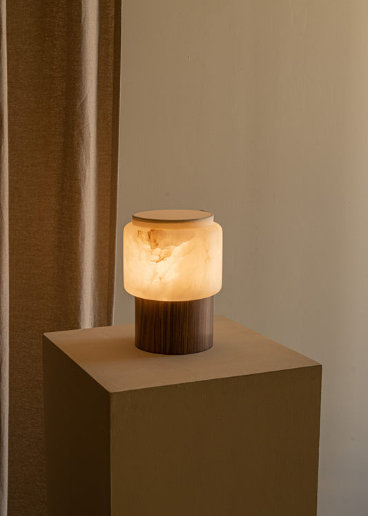 Lanterno Wireless Table Lamp - White Alabaster