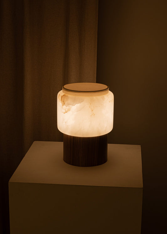Lanterno Wireless Table Lamp - White Alabaster
